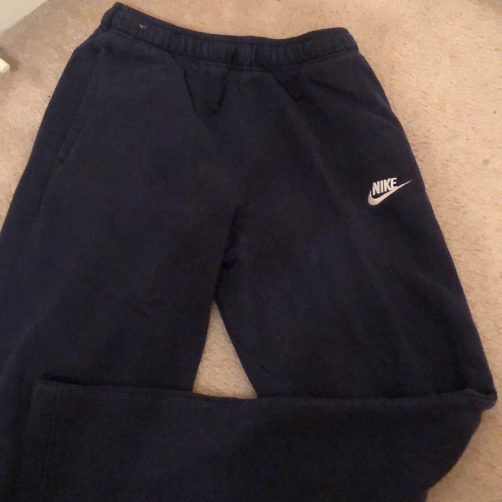 Navy blue nike sweatpants